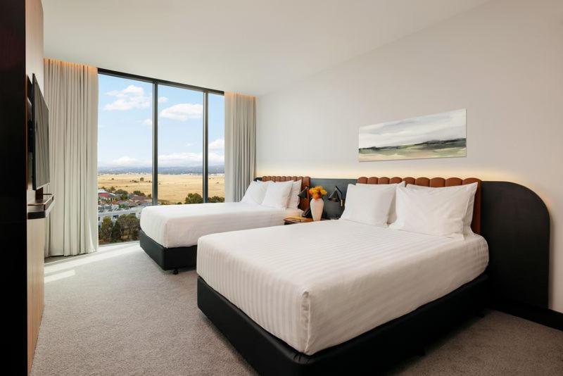 Crowne Plaza Adelaide Mawson Lakes By Ihg Bagian luar foto