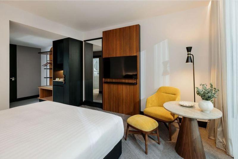 Crowne Plaza Adelaide Mawson Lakes By Ihg Bagian luar foto