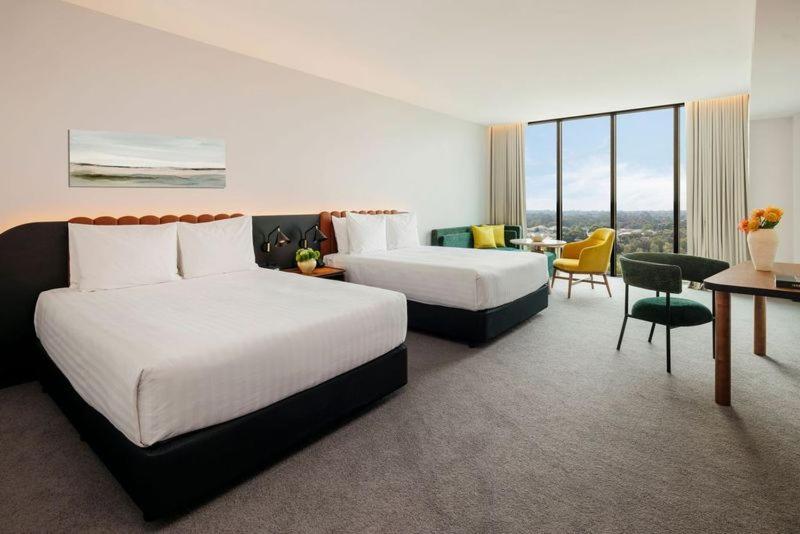 Crowne Plaza Adelaide Mawson Lakes By Ihg Bagian luar foto